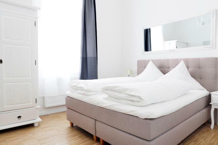 Sc 03 By Rockchair Apartments L Superhost Status L 2 Bedrooms Boxspringbeds Balcony Elevator - Cozy Family & Business Flair Welcomes You! Berlim Exterior foto
